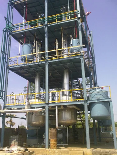 Solvents condensing and recovery system